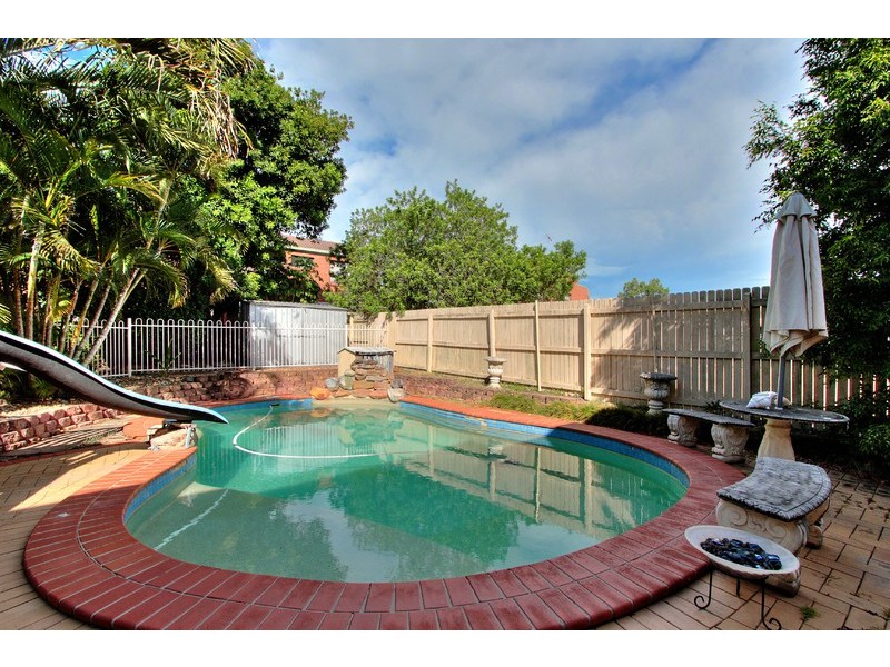 10 Lorimer Street, Springwood QLD 4127