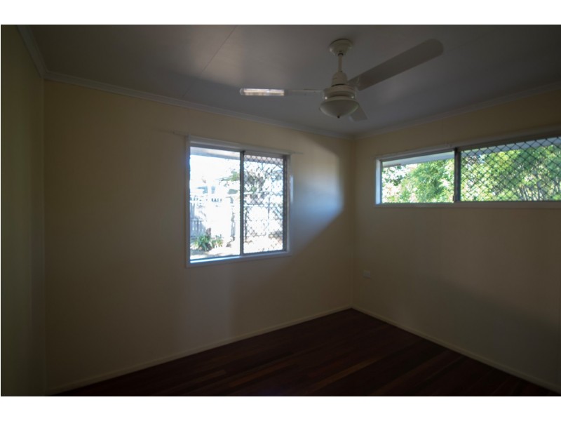 9 Dowden Street, Goodna QLD 4300