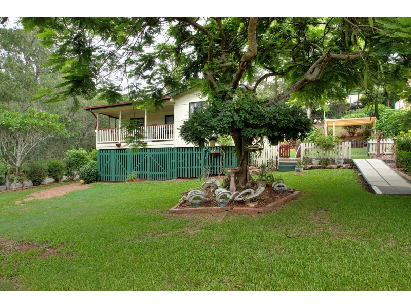 19 Murrays Road, Slacks Creek QLD 4127