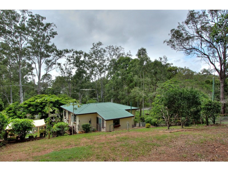 19 Murrays Road, Slacks Creek QLD 4127