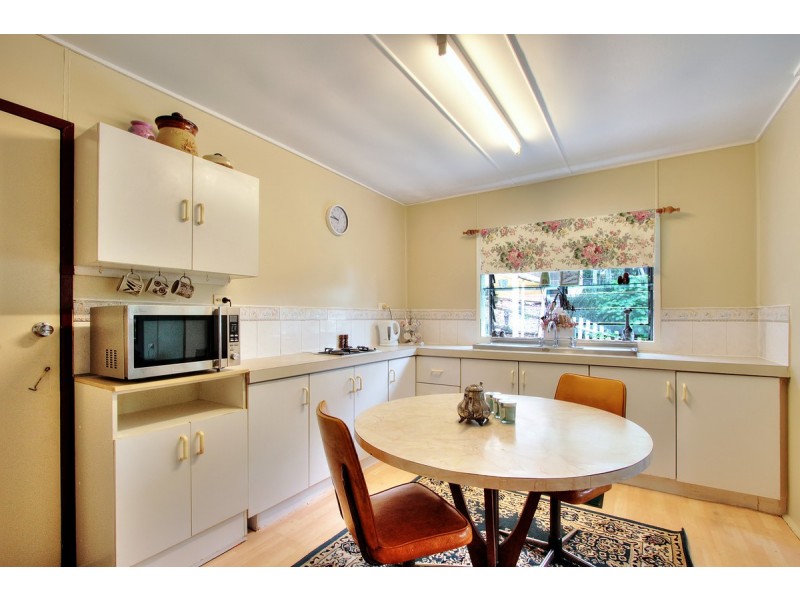 19 Murrays Road, Slacks Creek QLD 4127