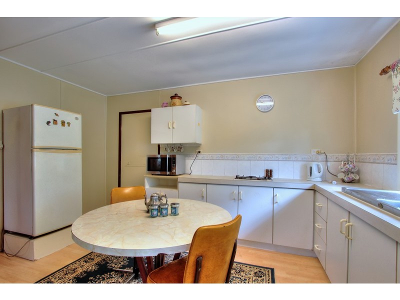 19 Murrays Road, Slacks Creek QLD 4127
