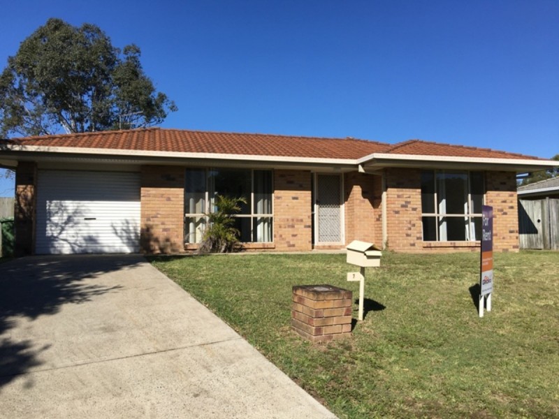 7 Perak Court, Tanah Merah QLD 4128