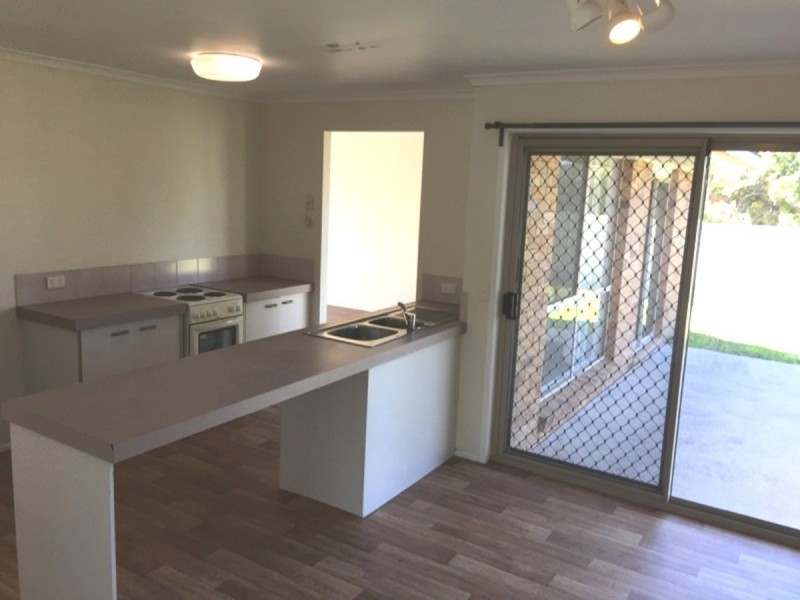 7 Perak Court, Tanah Merah QLD 4128