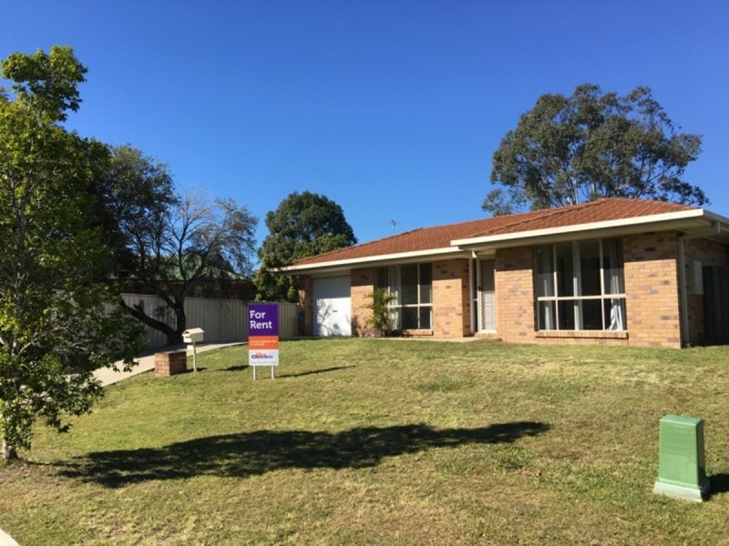 7 Perak Court, Tanah Merah QLD 4128