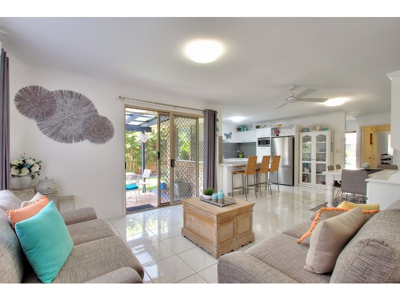 8 Telfer Street, Shailer Park QLD 4128