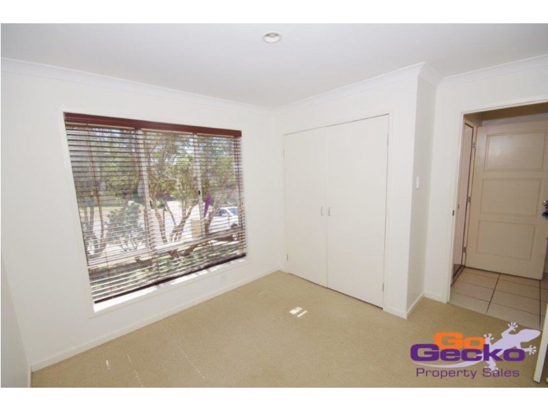 17 Waterview Court, Springfield Lakes QLD 4300