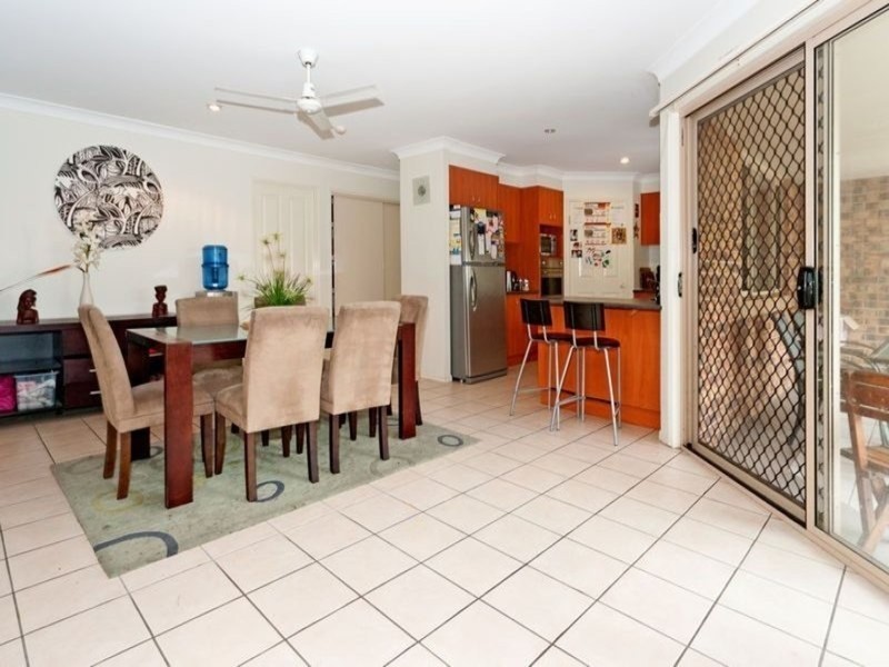 5 Frawley Drive, Redbank Plains QLD 4301