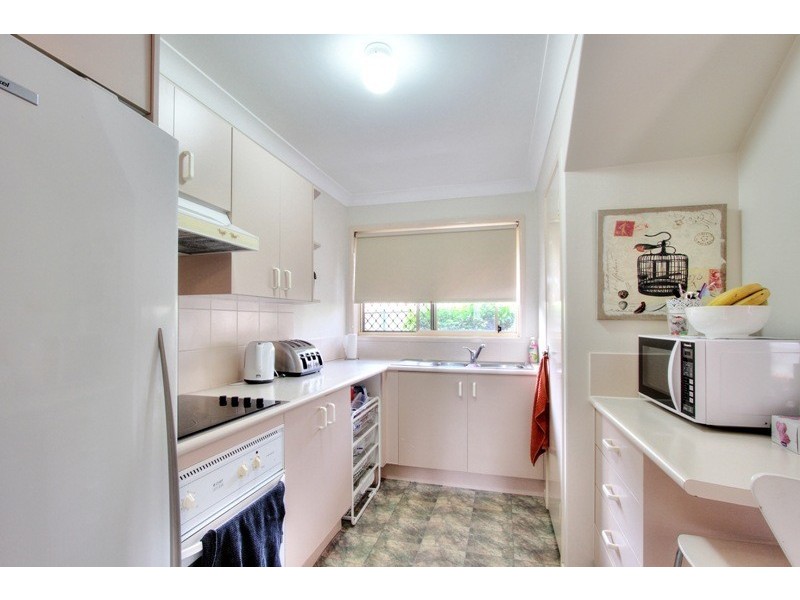 2/18 Daisy Hill Road, Daisy Hill QLD 4127