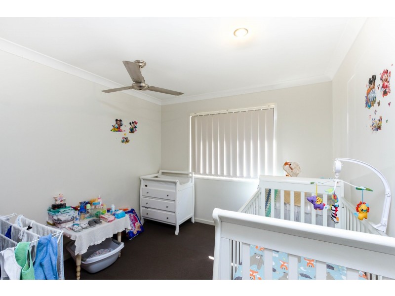 94 Outlook Drive, Waterford QLD 4133