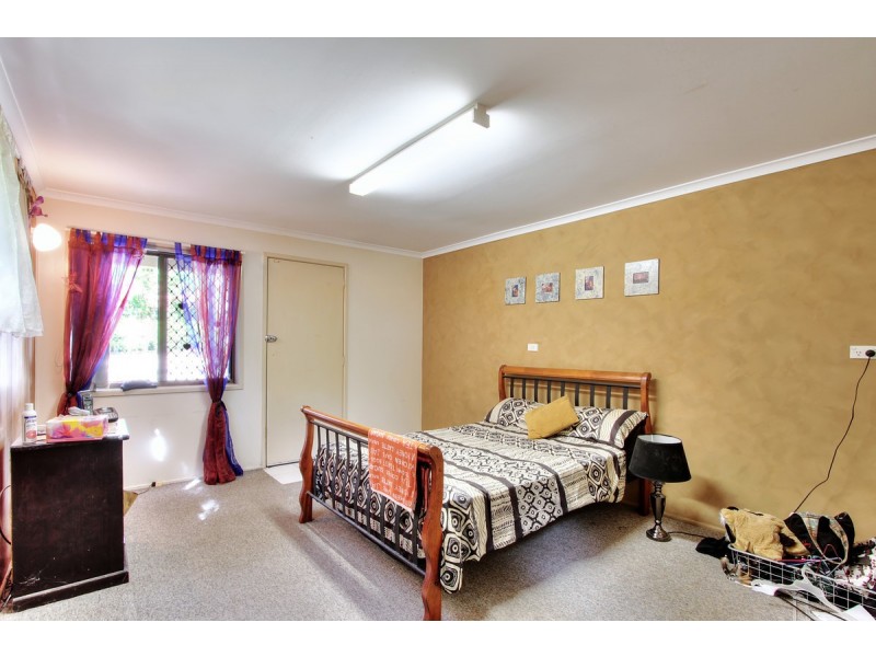 10 Lorimer Street, Springwood QLD 4127