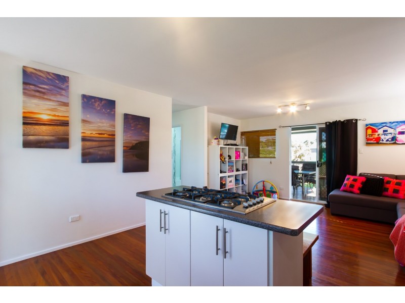 28 Anthony Street, Kingston QLD 4114