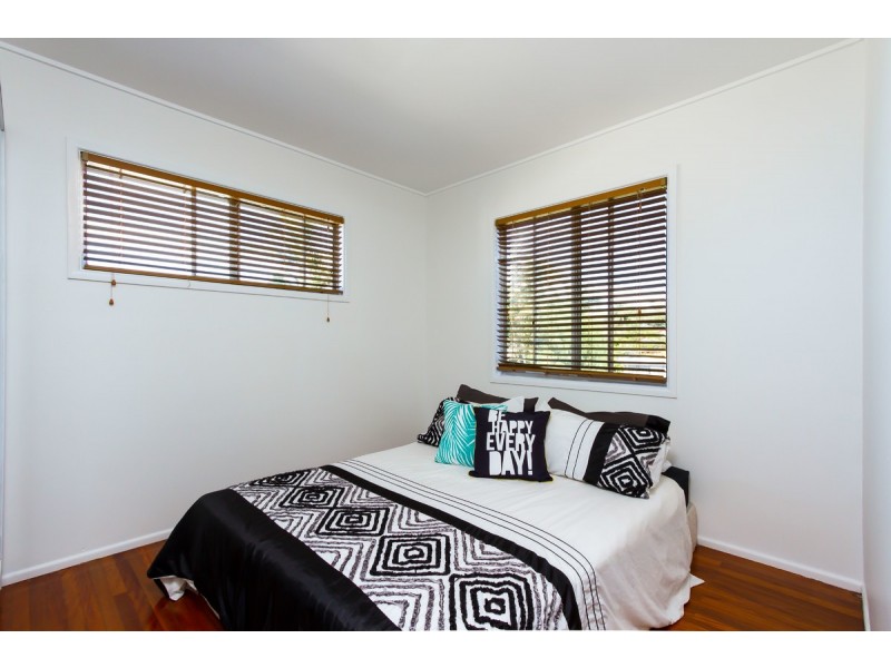 28 Anthony Street, Kingston QLD 4114