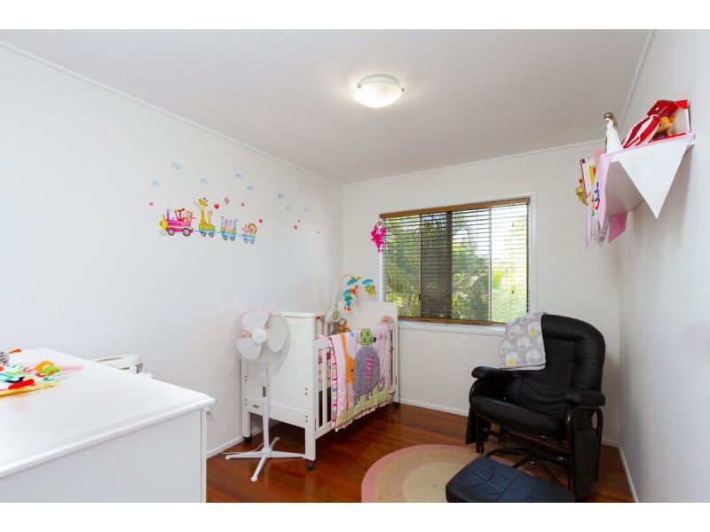 28 Anthony Street, Kingston QLD 4114
