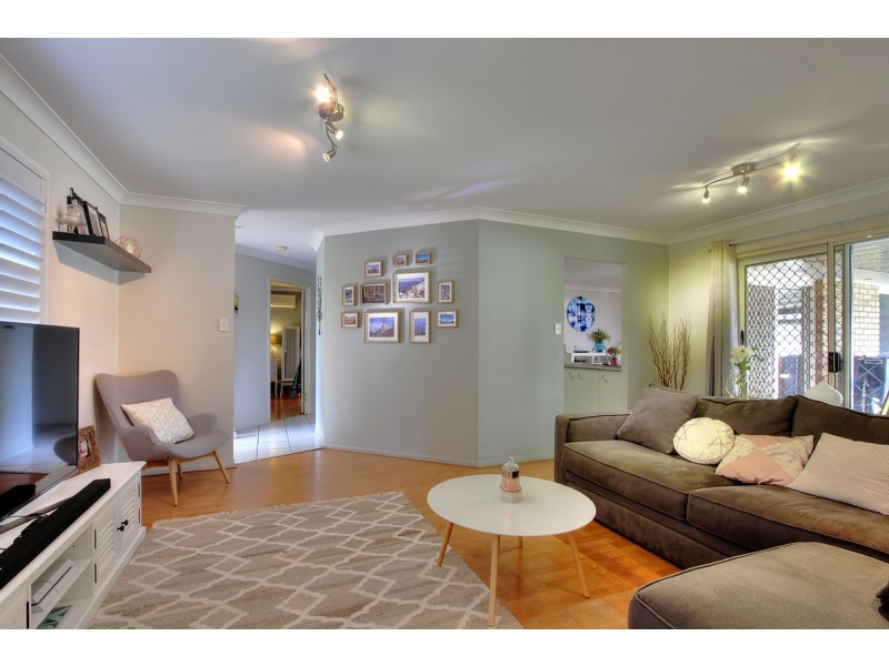 32 Tahan Crescent, Tanah Merah QLD 4128