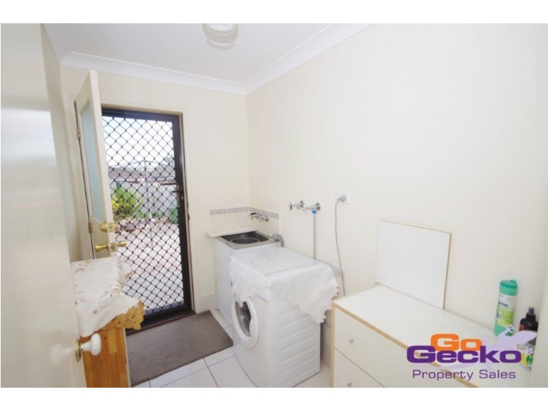 17 Greta Court, Camira QLD 4300