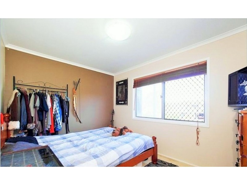 19 Kelvin Street, Woodridge QLD 4114