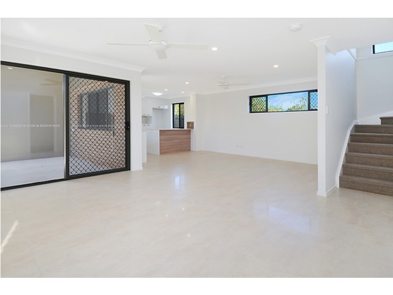 4 Chase Close, Underwood QLD 4119