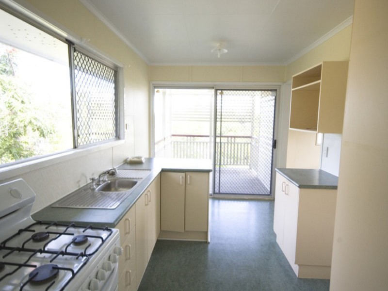 9 Dowden Street, Goodna QLD 4300