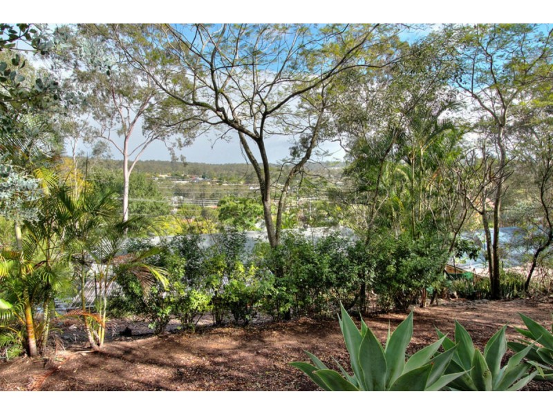 21 Amy Drive, Beenleigh QLD 4207