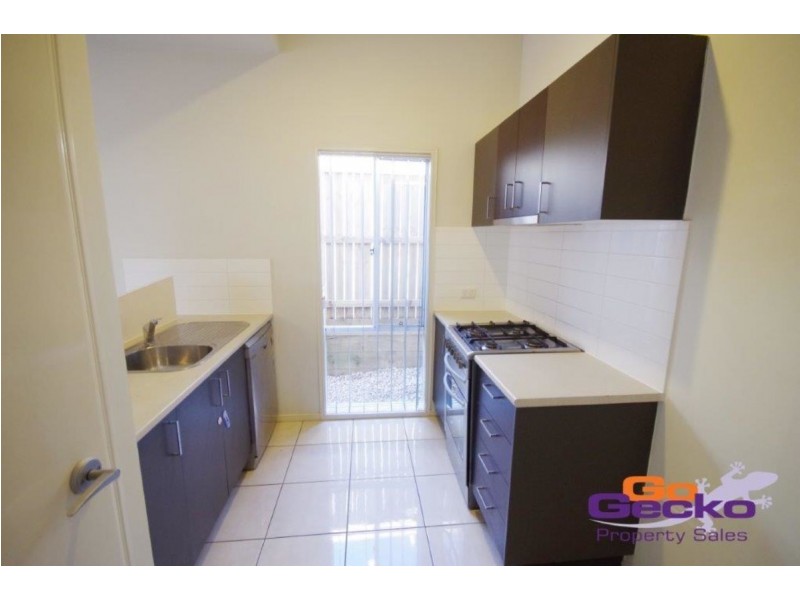 17 Carnarvon Avenue, Springfield Lakes QLD 4300