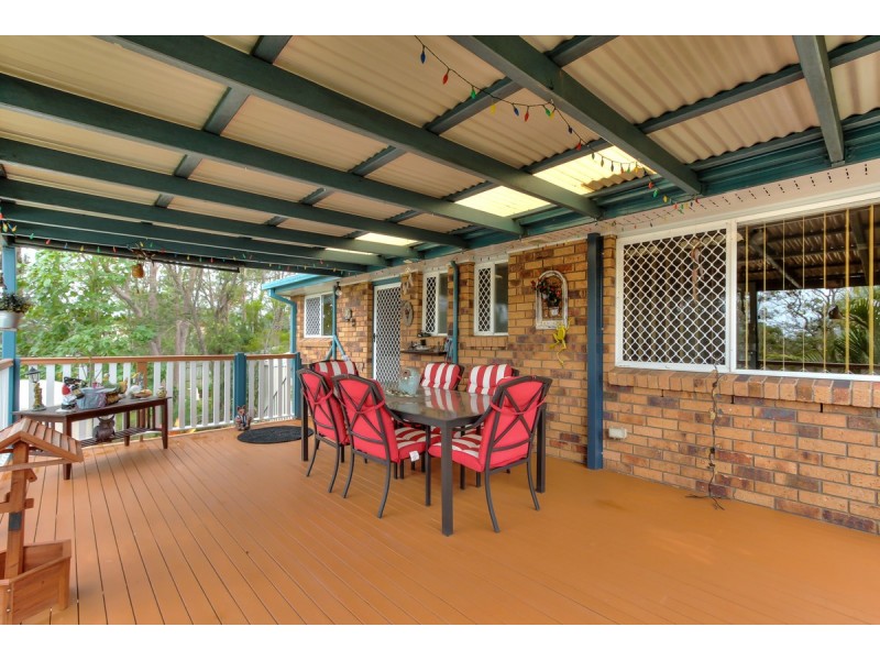 9 Petunia Court, Eagleby QLD 4207