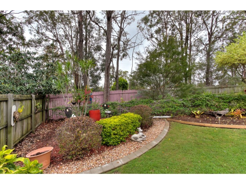 9 Petunia Court, Eagleby QLD 4207