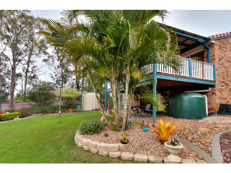 9 Petunia Court, Eagleby QLD 4207