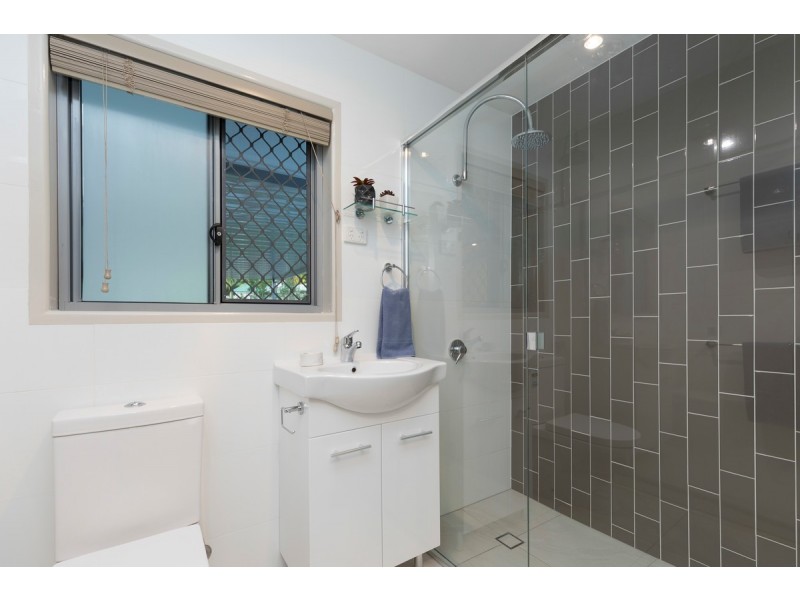 206 Plantain Road, Shailer Park QLD 4128