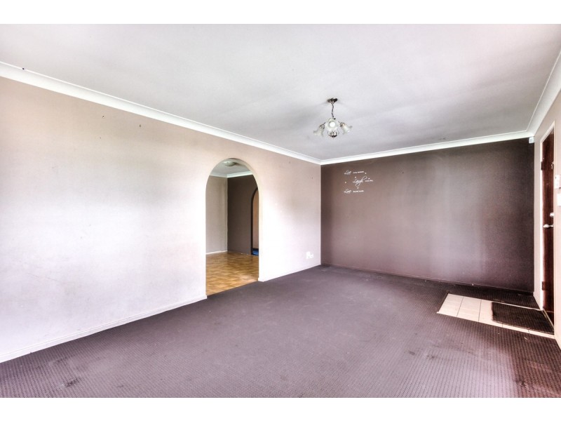 7 Carex Court, Crestmead QLD 4132