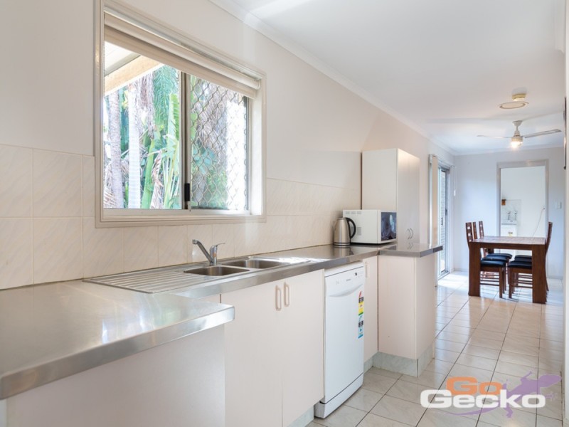 225 Upper Lyndale Street, Shailer Park QLD 4128