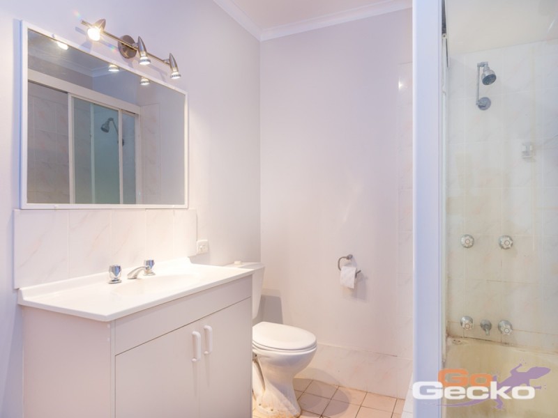 225 Upper Lyndale Street, Shailer Park QLD 4128