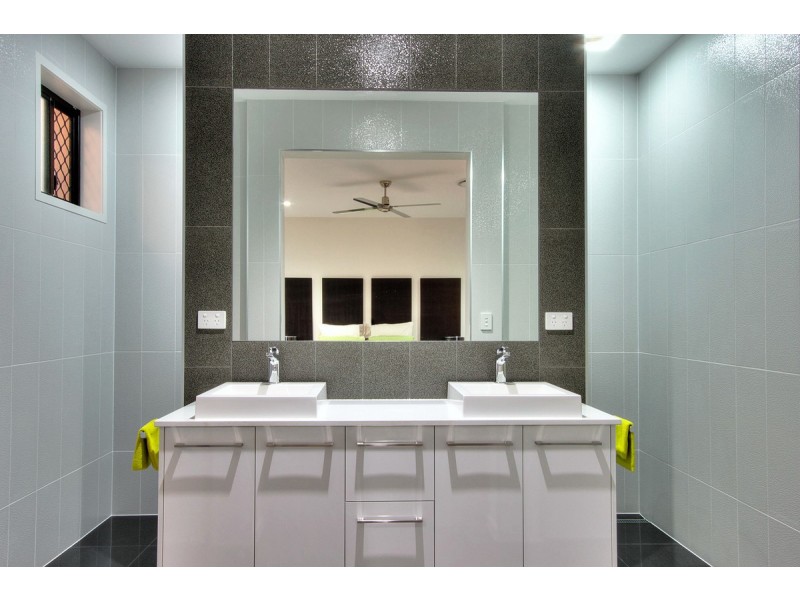 78 Skyview Avenue, Rochedale QLD 4123