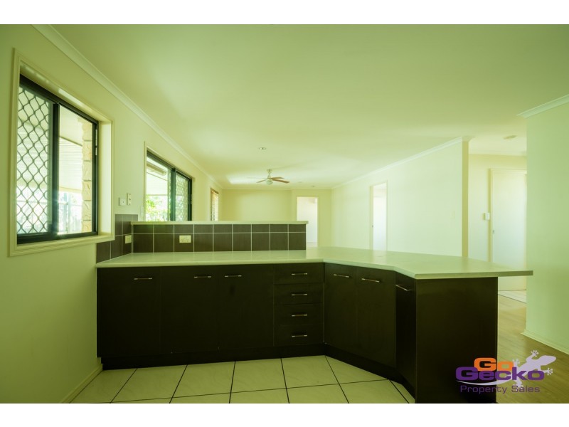 97 Lakeside Avenue, Springfield Lakes QLD 4300