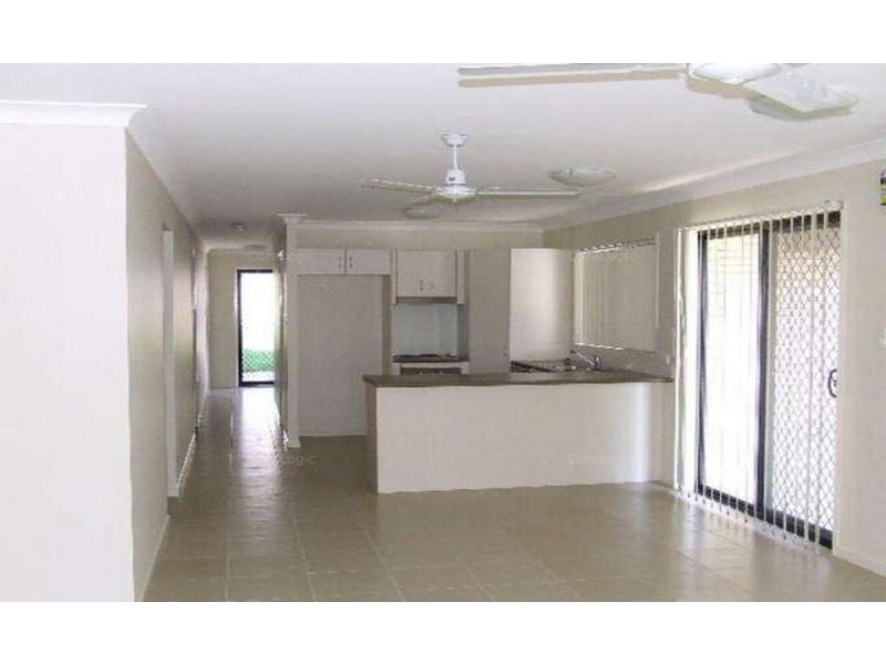37 Carnarvon Crescent, Waterford QLD 4133