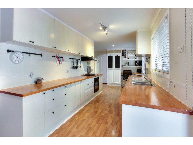 27 Floret Street, Shailer Park QLD 4128