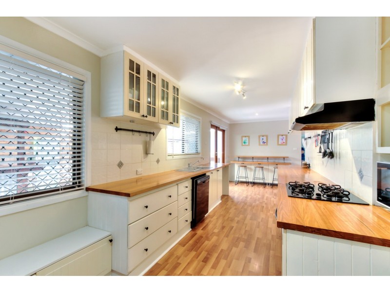 27 Floret Street, Shailer Park QLD 4128