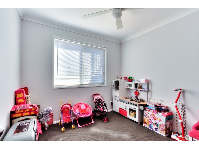 59 Andromeda Avenue, Tanah Merah QLD 4128