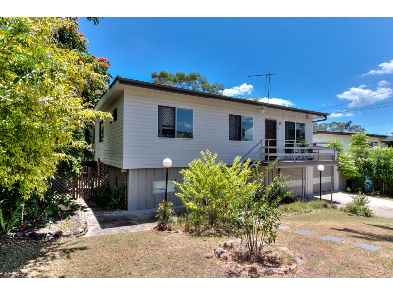 5 Poincettia Street, Kingston QLD 4114