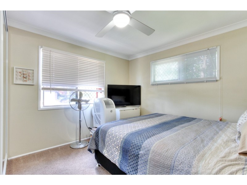 5 Poincettia Street, Kingston QLD 4114