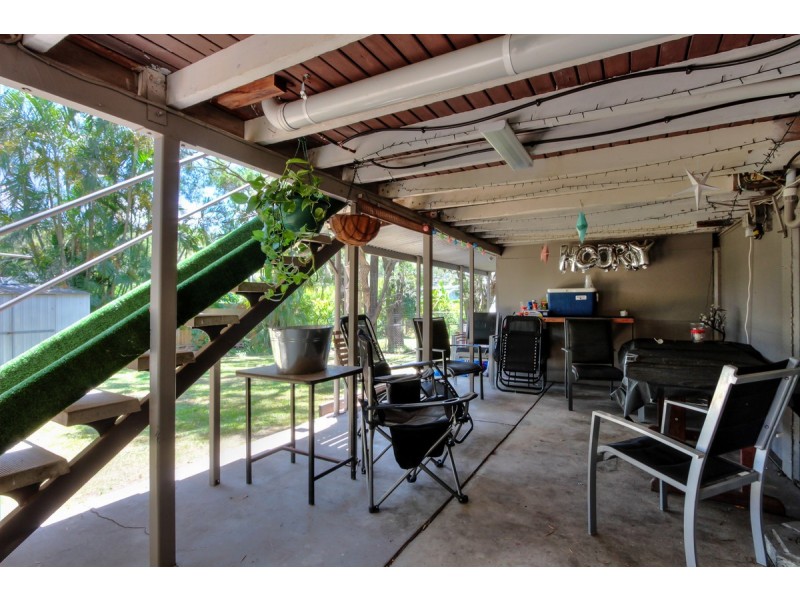 5 Poincettia Street, Kingston QLD 4114