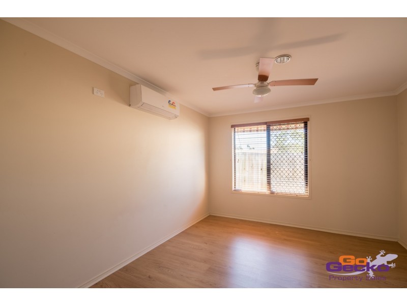 97 Lakeside Avenue, Springfield Lakes QLD 4300