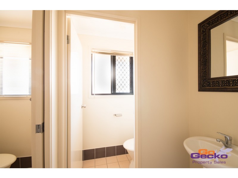 97 Lakeside Avenue, Springfield Lakes QLD 4300