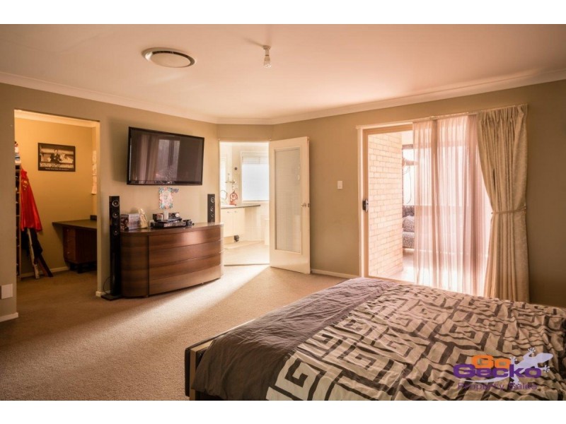 3 Rockford Drive, Bellbird Park QLD 4300