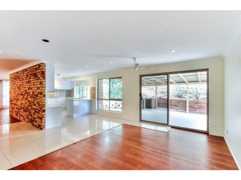 25 Parkview Crescent, Cornubia QLD 4130
