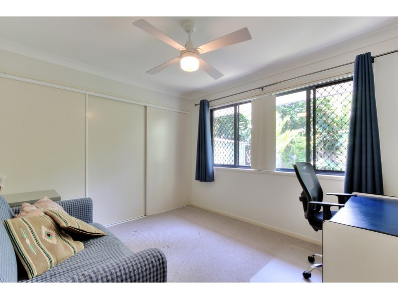 23D Clivia Crescent, Daisy Hill QLD 4127