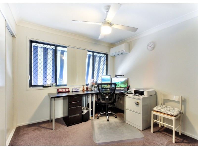 23D Clivia Crescent, Daisy Hill QLD 4127