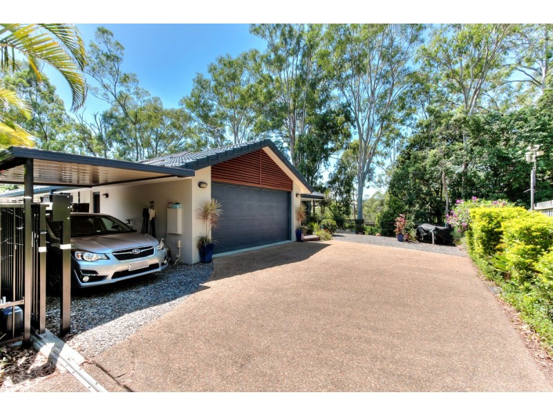23D Clivia Crescent, Daisy Hill QLD 4127