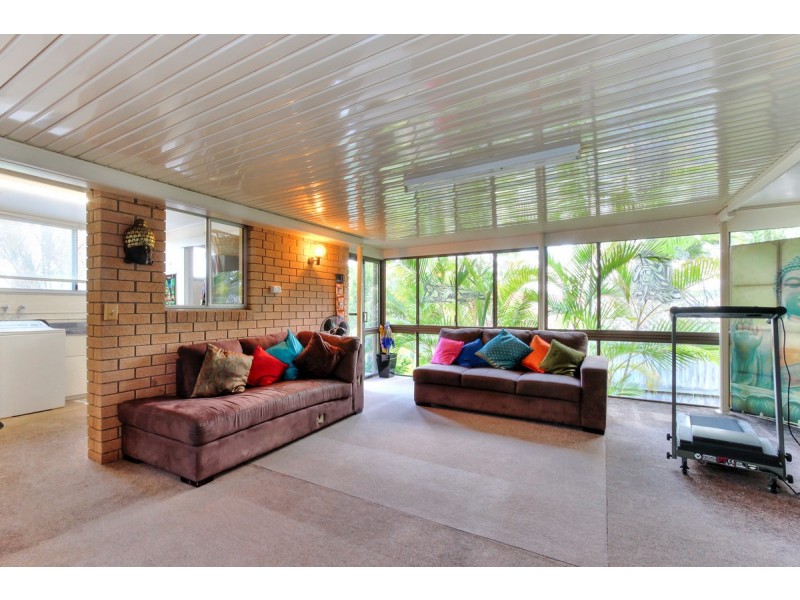 11 Warnambul Road, Shailer Park QLD 4128