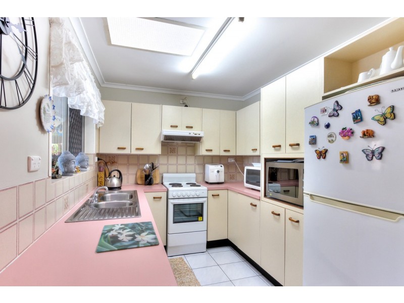 11 Warnambul Road, Shailer Park QLD 4128